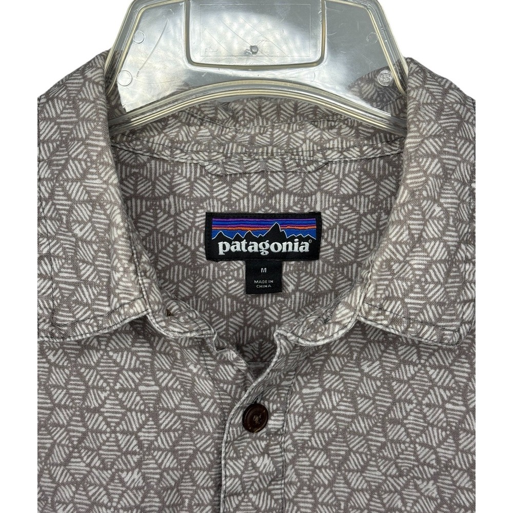 Patagonia Men's Medium Gray Short Sleeve Geometric Button Up Shirt Hemp Cotton - Picture 4 of 10
